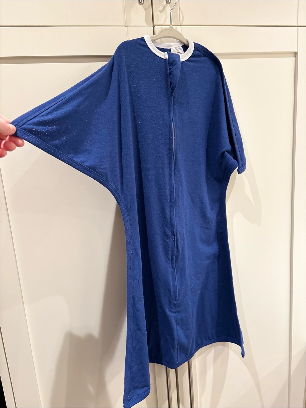 Sleeping Baby Zipadee-Zip Baby Swaddle | Size Medium 6-12 months - Blue